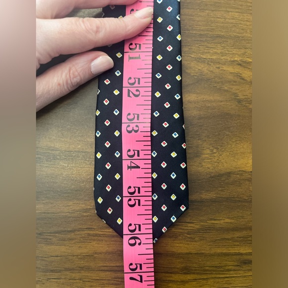 Vintage Le Chateau Silk tie - Picture 3 of 5